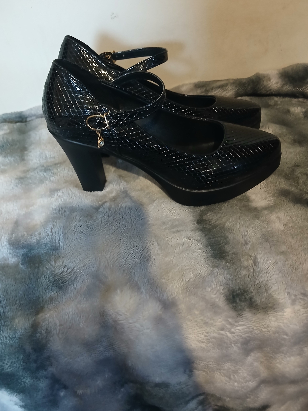 Black Patent Mary Jane Block Heel Pumps with Ankle Strap BRAND NEW!